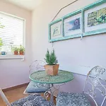 Lunarta Apartments